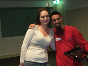 Phillip warmly thanks Avril (from Reveries: Virtual World) for his slick black keyboard and mouse.
